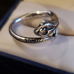 Silver snake ring